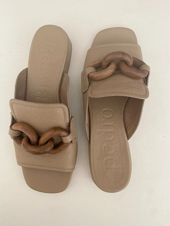 Pedro Garcia Enna Taupe Leather Slide Mules with Wooden Chain size 37.5 - Picture 4 of 11